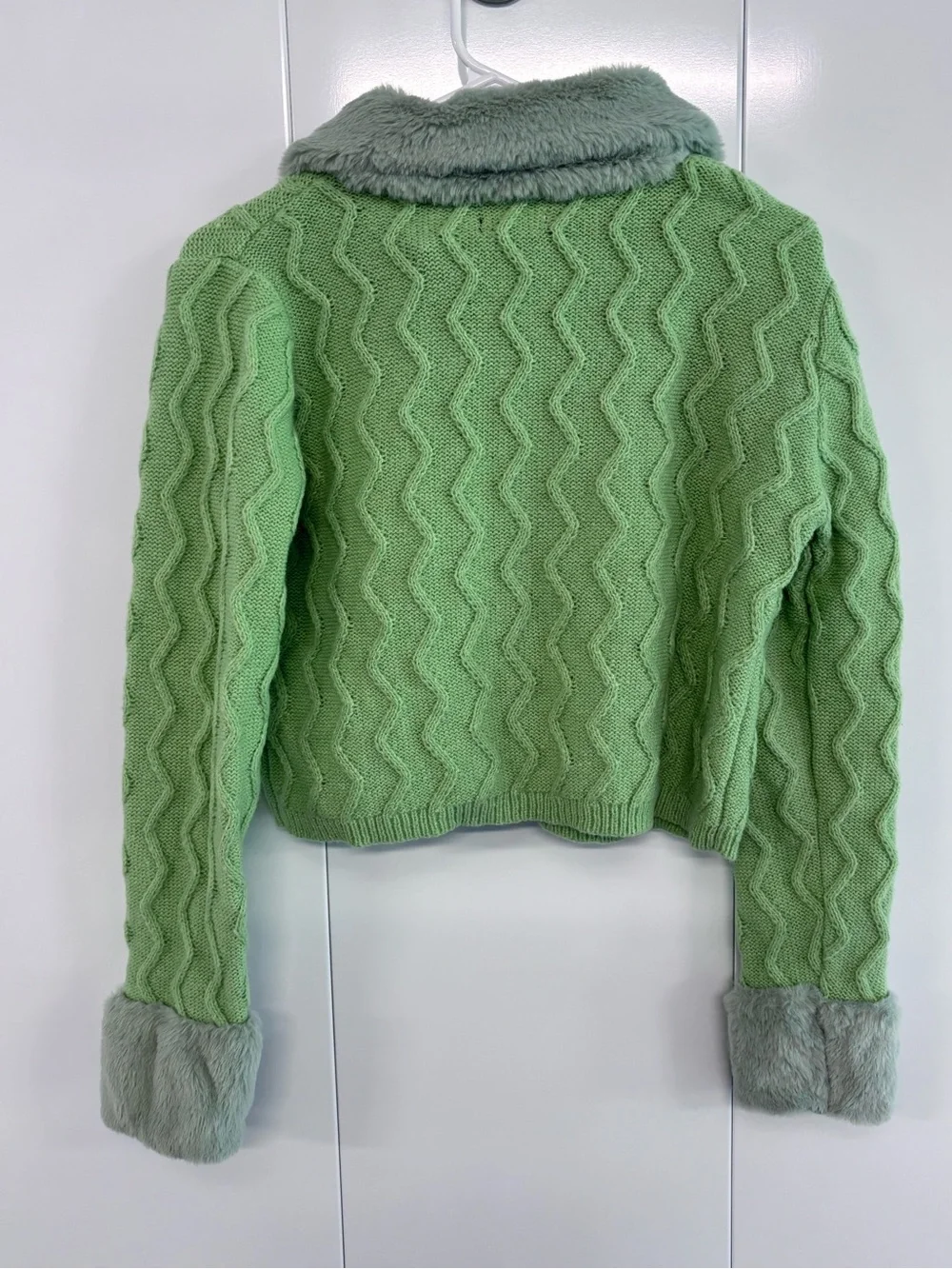 Boohoo Green Knit Zip Up Cardigan w/ Faux Fur Collar & Cuffs Size M Y2K NWT